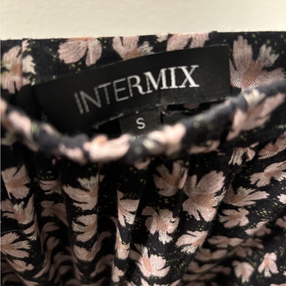 Intermix maxi skirt - Picture 2 of 3